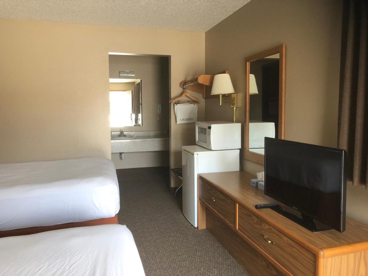 Americas Best Value Inn Onawa Exterior photo